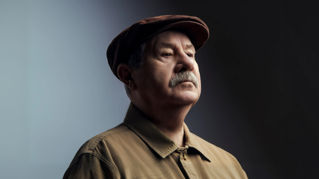 BÜLENT ORTAÇGİL ”KADIN SESİ DEĞMİŞ ŞARKILAR”