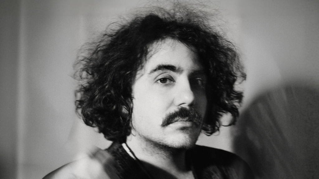VE BEN YALNIZ: BATUHAN POLAT